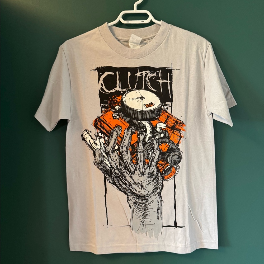 BNWOT Clutch Concert Tee Unisex